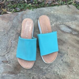 Matisse Turquoise Slides- Size 9